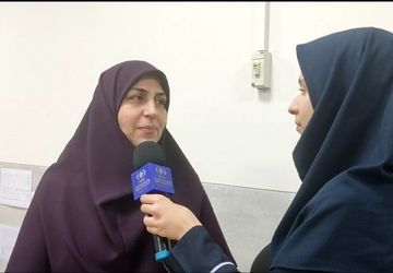 برگزاری جشن ولادت حضرت زهرا (س) در دبیرستان دخترانه رحمت آئین یک 

