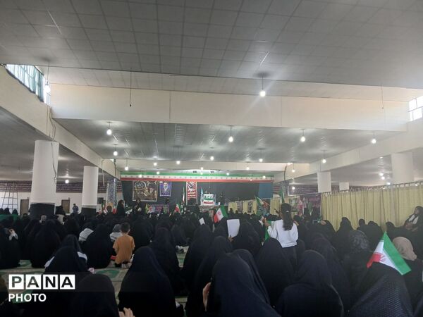 بیعت بانوان جیرفت‌زمین با رهبر انقلاب اسلامی
