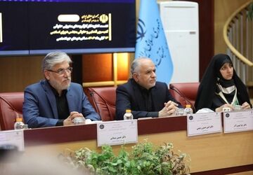 مشروعیت قانون به عقلانی بودن آن است 