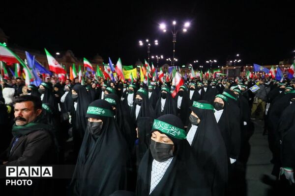 میدان امام خمینی(ره) همدان در تپش غیرت زنان همدانی