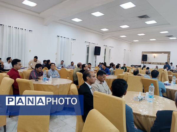 معلمان ستارگان درخشان مسیر علم و دانش