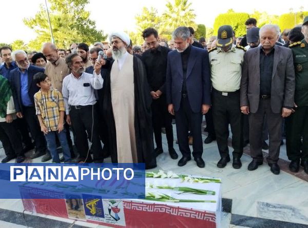 تشییع و خاکسپاری پیکر مطهر جانباز حاج احمد خدادادی در کاشمر 