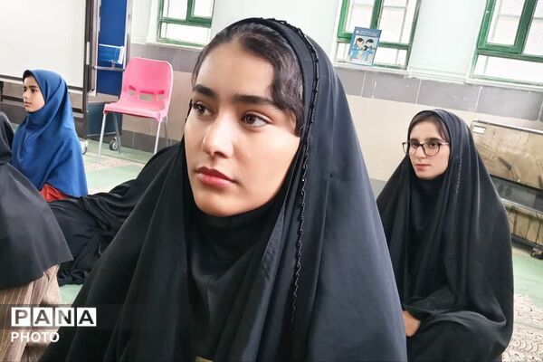 آیین تجلیل از دانش آموزان برتر مسابقات قرآن، عترت و نماز در دیشموک