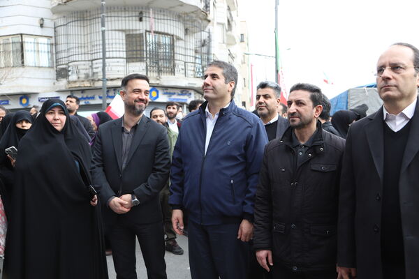 راهپیمایی باشکوه ۲۲ بهمن در قاب تصویر