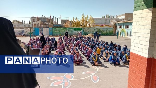 برگزاری مراسم هفته بسیج دانش‌آموزی و روز نوجوان در کمیجان