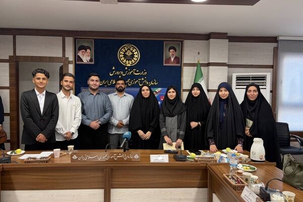 مجلس دانش آموزی بستری اصیل برای تمرین دموکراسی است