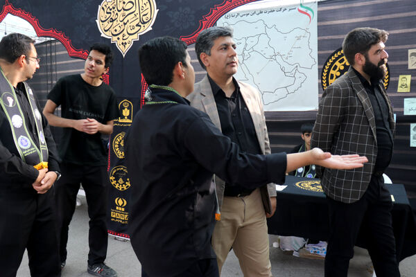 تلفیق فرهنگ، خدمت و نشاط در مسیر زائران رضوی