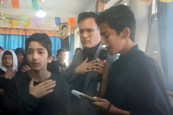 مراسم عزاداری حضرت فاطمه زهرا (س)در دبیرستان هیأت امنایی رازی