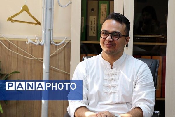 آیین معارفه معاون پرورشی و تربیت‌بدنی اداره آموزش‌وپرورش بهارستان‌دو