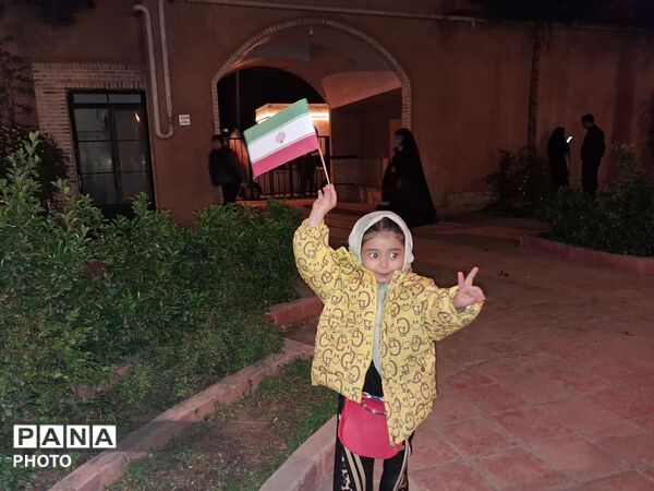 سربازان دهه نودی در قلب میدان 
