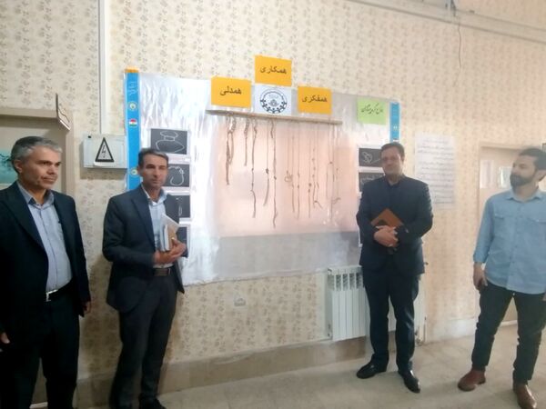 بازدید معاون فعالیت‌های تشکیلاتی سازمان دانش‌آموزی از مدارس تمام تشکیلاتی مدارس خدابنده