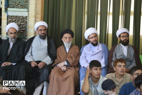 آغاز سال تحصیلی حوزه علمیه همدان با حضور نماینده ولی‌فقیه