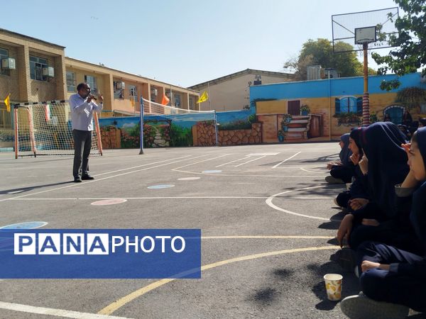 دانش‌آموزان مدرسه مهدی خدابنده با شهدا تجدید پیمان کردند