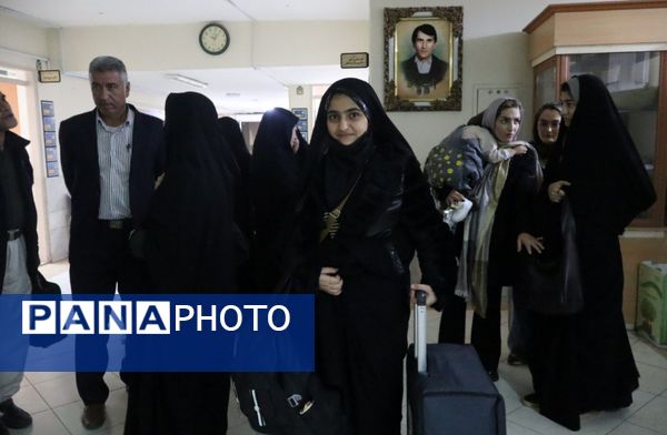 سفر از کلاس درس تا خانهٔ خدا؛ بدرقه‌ دانش‌آموزان عمره‌گزار 