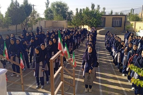 زنگ مهر و مقاومت در دبیرستان سمیه اشترینان