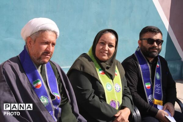 المپیاد ورزشی درون مدرسه ای در فاروج 