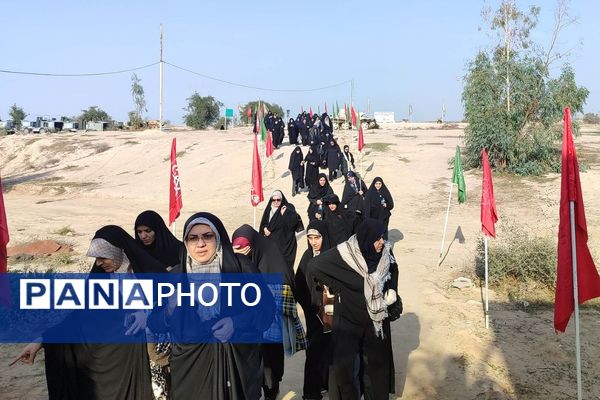 حضور فرهنگیان ناحیه دو شهرری در اردوی معنوی راهیان نور 