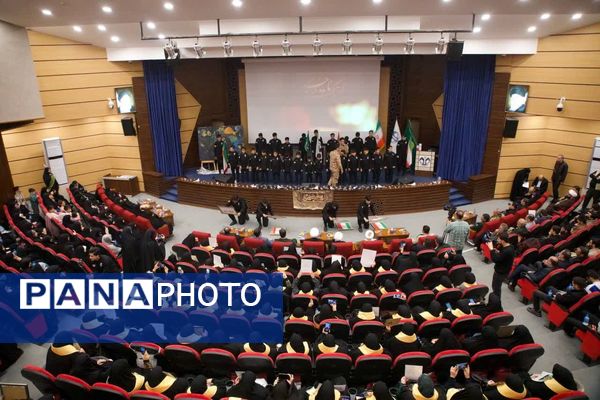 همایش تقدیر از مادران و همسران شهدا در دانشگاه قم