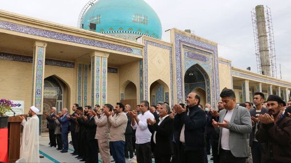 برگزاری با شکوه نماز عید فطر در صفادشت ملارد 