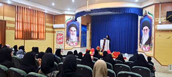 مراسم ولادت حضرت زهرا (س) و بزرگداشت روز مادر در منطقه زرین آباد