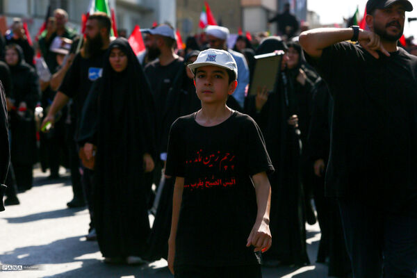 مراسم تشییع پیکر مطهر رهبر شهید انقلاب در تهران - 4