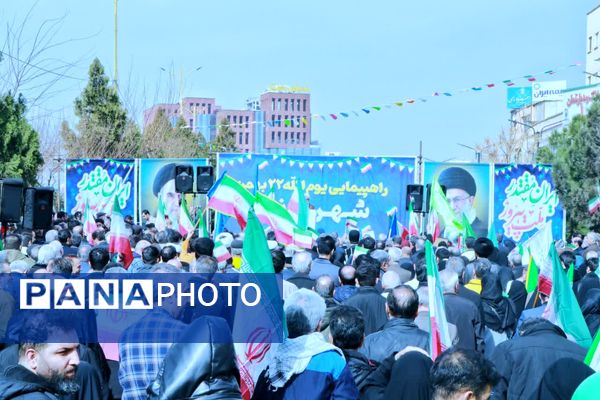 تصاویر ماندگار از حماسه 22بهمن در پرند