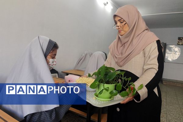  آغاز سال تحصیلی با همراهی حافظان نظم و امنیت در دبستان بعثت ۲