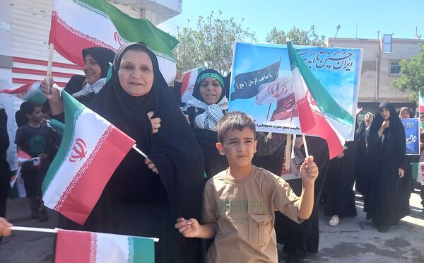 اجتماع زینبیون در زاوه