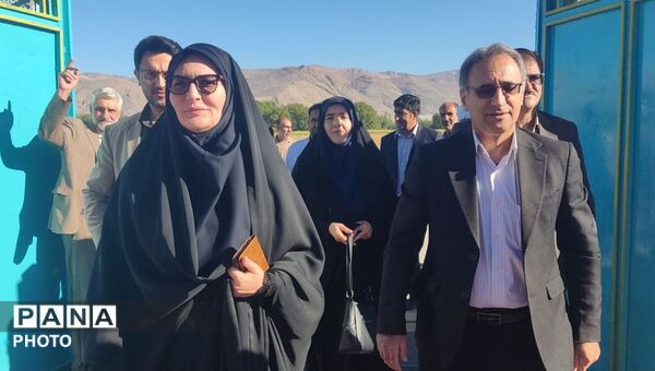 زنگ شکوفه‌ ها و جوانه ها در سلسله نواخته شد