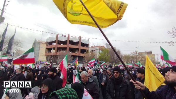 صدای مرگ بر استکبار در تهران طنین انداز شد