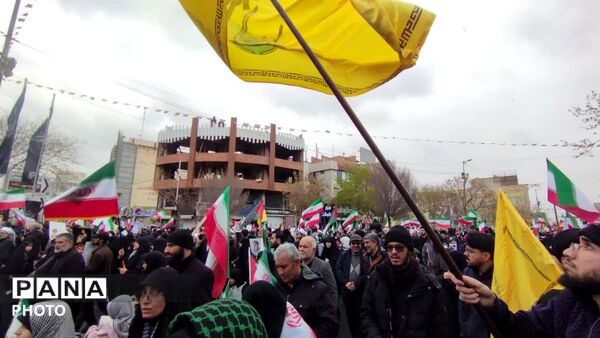 صدای مرگ بر استکبار در تهران طنین انداز شد