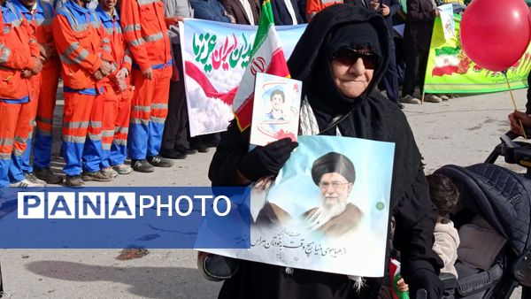 خروش پرشور مردم کازرون در جشن 47 سالگی پیروزی انقلاب اسلامی