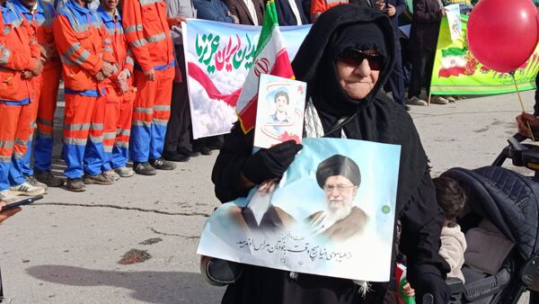 خروش پرشور مردم کازرون در جشن 47 سالگی پیروزی انقلاب اسلامی