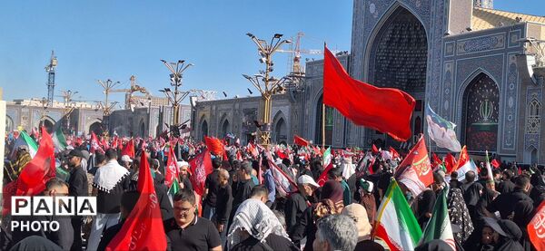 تشییع باشکوه رهبر انقلاب در مشهد 
