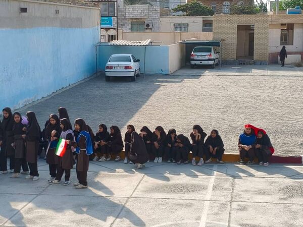 هفته «تربیت بدنی» در دبیرستان نمونه دولتی عترت شهرستان جاسک