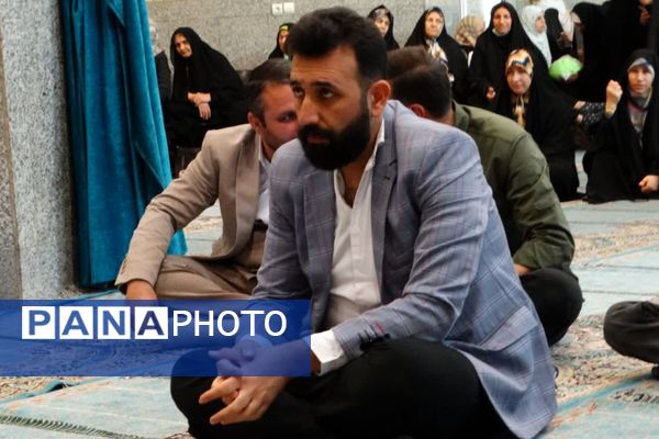 مسجدالقرآن غرق در شادی میلاد کریم اهل بیت(ع)