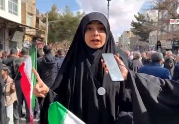 حضور چشمگیر اقشار مختلف مردم شهرستان اسفراین در راهپیمایی روز جمعه 