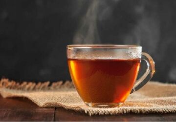 مصرف چای داغ خطر ابتلا به سرطان مری را افزایش می‌دهد