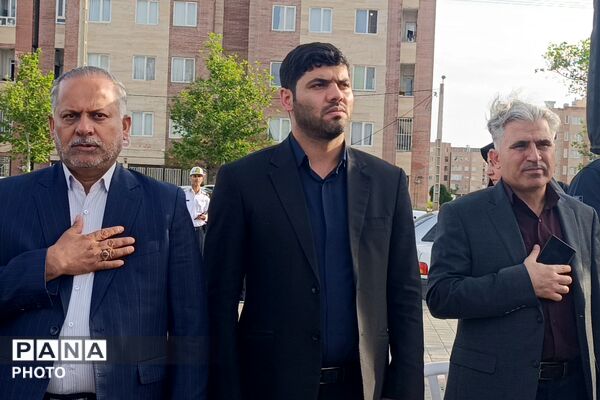 اجتماع صمیمی دانش‌آموزان نیشابور به یاد ۱۶۸ فرشته های دبستان شجره طیبه ی میناب