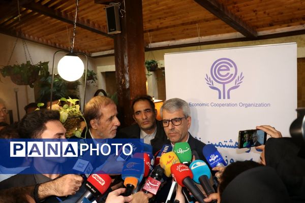 بیست و هشتمین نشست شورای وزیران اکو در مشهد (۲)