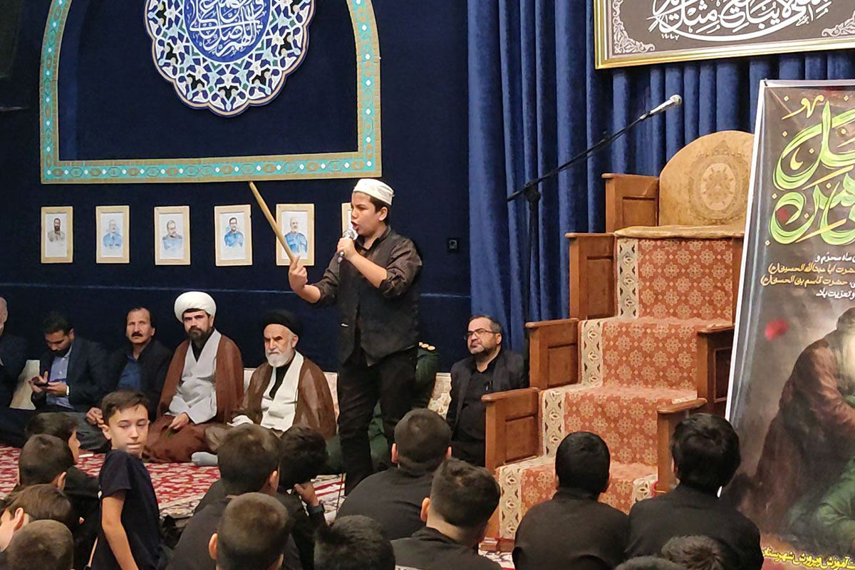 مراسم عزاداری احلی من العسل در اسفراین