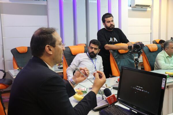 نشست خبری اتاق کنترل وضعیت ستاد انتخابات مشهد 