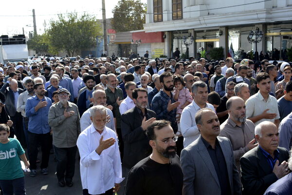 مراسم تشییع پیکر پاک شهید والامقام ابوالقاسم مهری در اسلامشهر