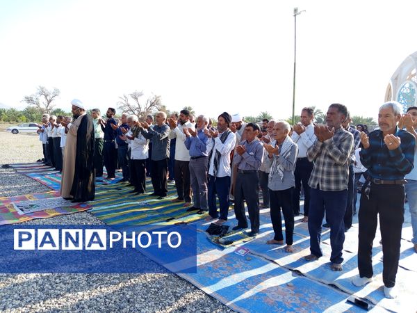 مراسم قرائت پر فیض دعای امام حسین (ع) در روز عرفه در حسینیه مرکزی آباده