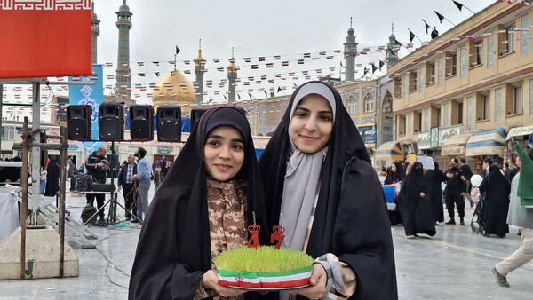 شکوه حضور نوجوانان در راهپیمایی 22 بهمن مردم قم