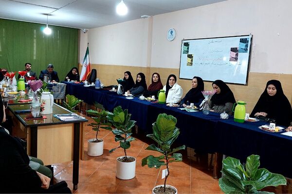 افتتاحیه طرح گلستان زندگی  دبیرستان شهدای هسته‌ای قرچک 