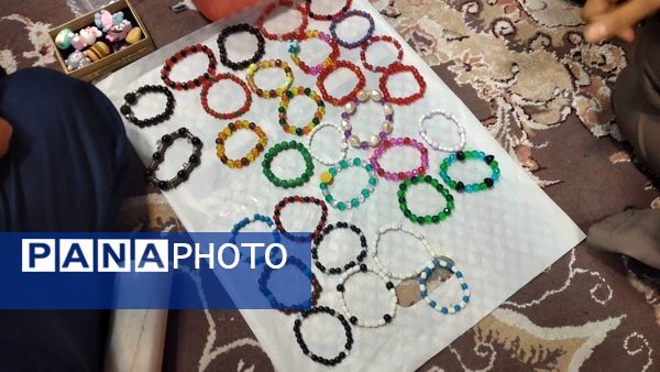 شکوفایی خلاقیت در جشنواره دست‌سازه‌های دبیرستان شهیده محبوبه دانش