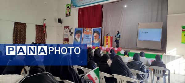 دوره‌های آموزشی یاور مربیان؛ گامی برای توانمندسازی دانش‌آموزان پیشتاز