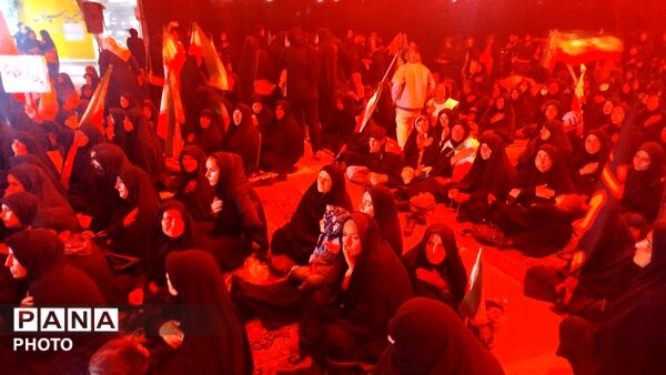 طنین نوای یا حسین (ع) در دومین شب از ماه محرم در نورآباد