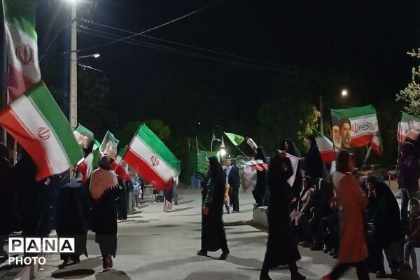 گذری بر رژه خودرویی در شهر دارالسادات بار نیشابور 